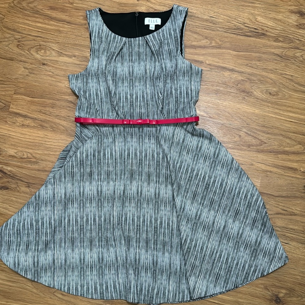 Cute flared A-line black and white dress with hot pink patent leather belt